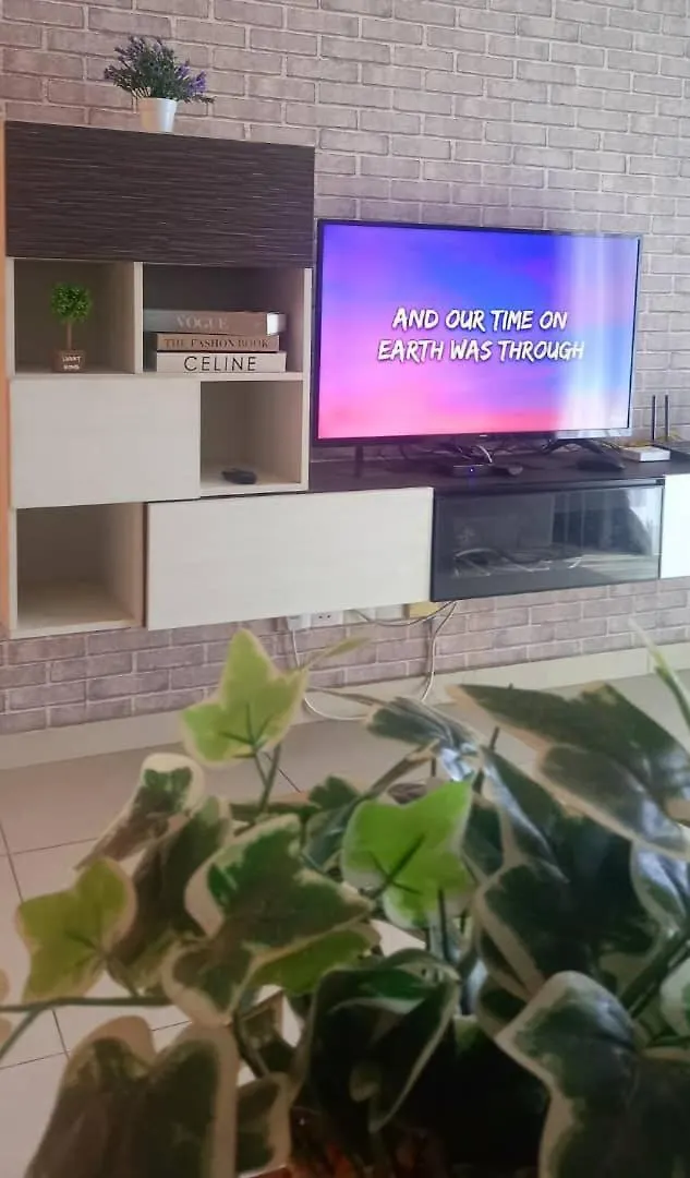 2Br 4Pax Reizz Residences Jalan Ampang With Balcony And City Views Kuala Lumpur