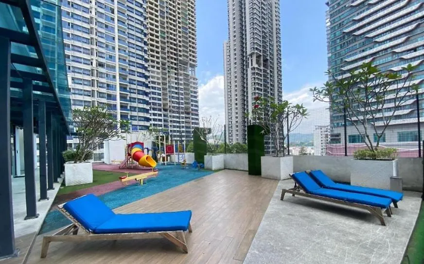 2Br 4Pax Reizz Residences Jalan Ampang With Balcony And City Views Malaysia