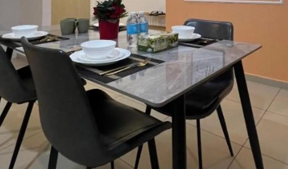 2Br 4Pax Reizz Residences Jalan Ampang With Balcony And City Views 0*, Kuala Lumpur